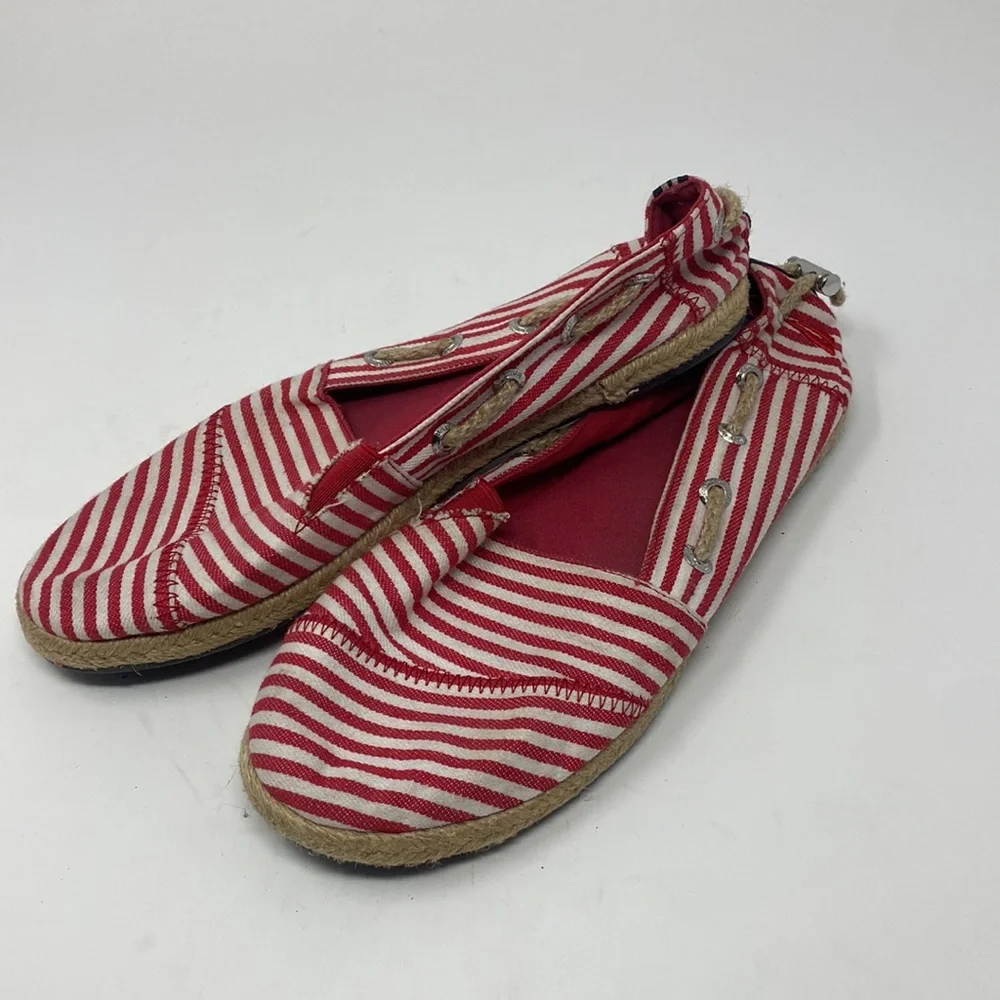 Nautica red white